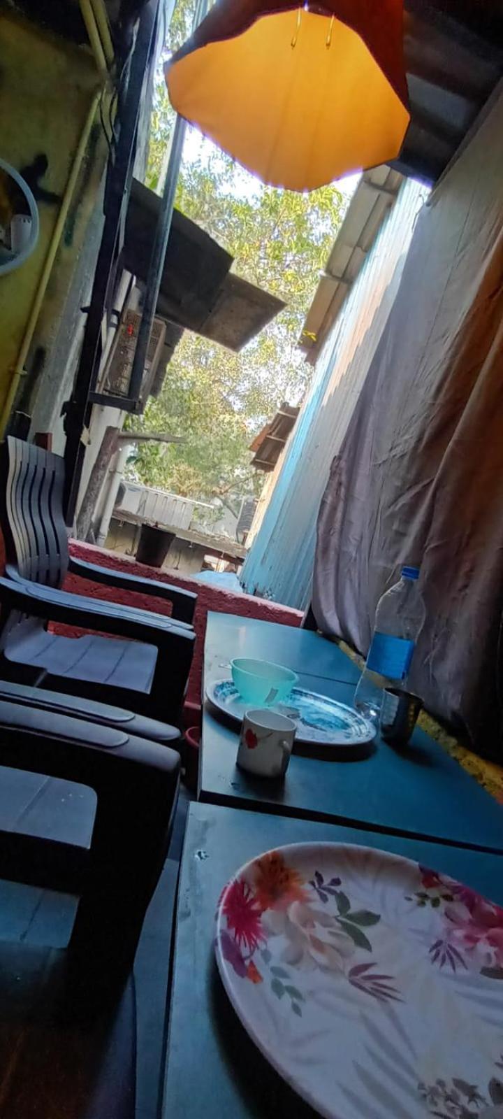 Sinhassan Dormitory Hostel Juhu Bombaim Exterior foto